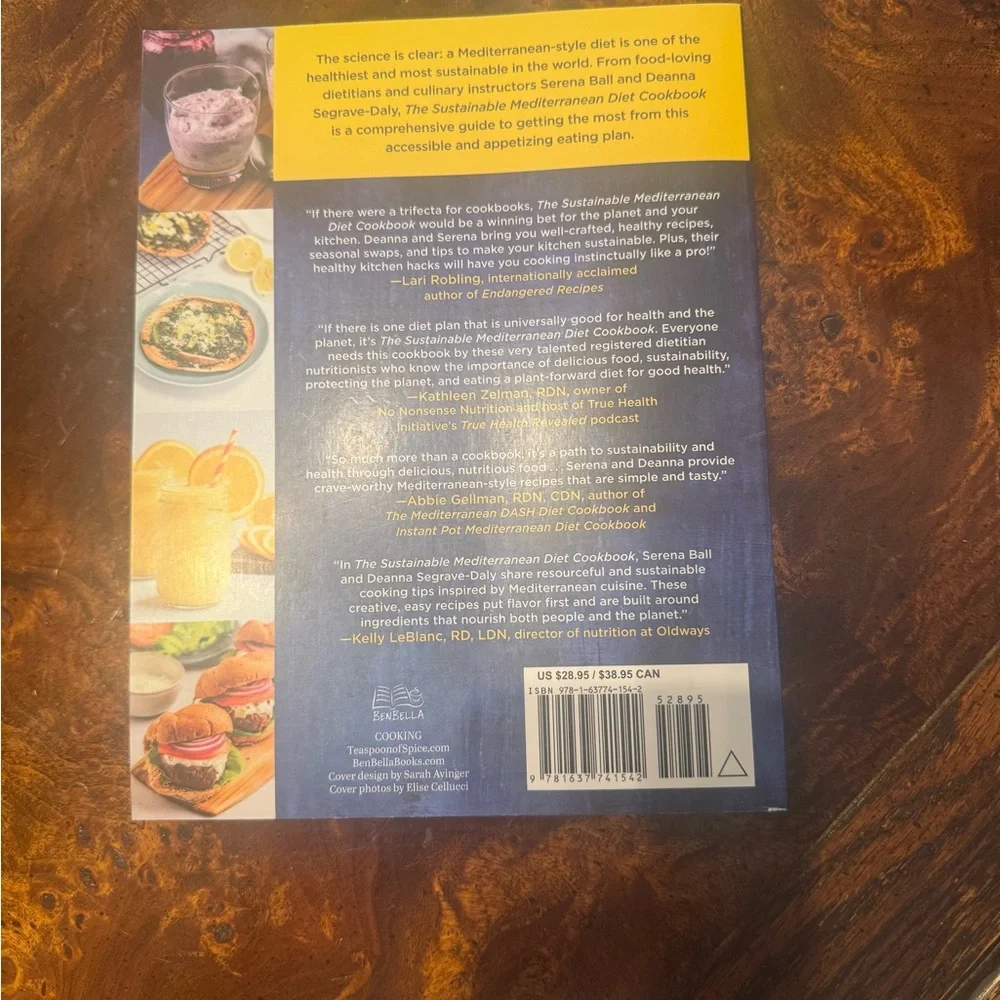 The Sustainable Mediterranean Diet Cookbook - Picture 2 of 6